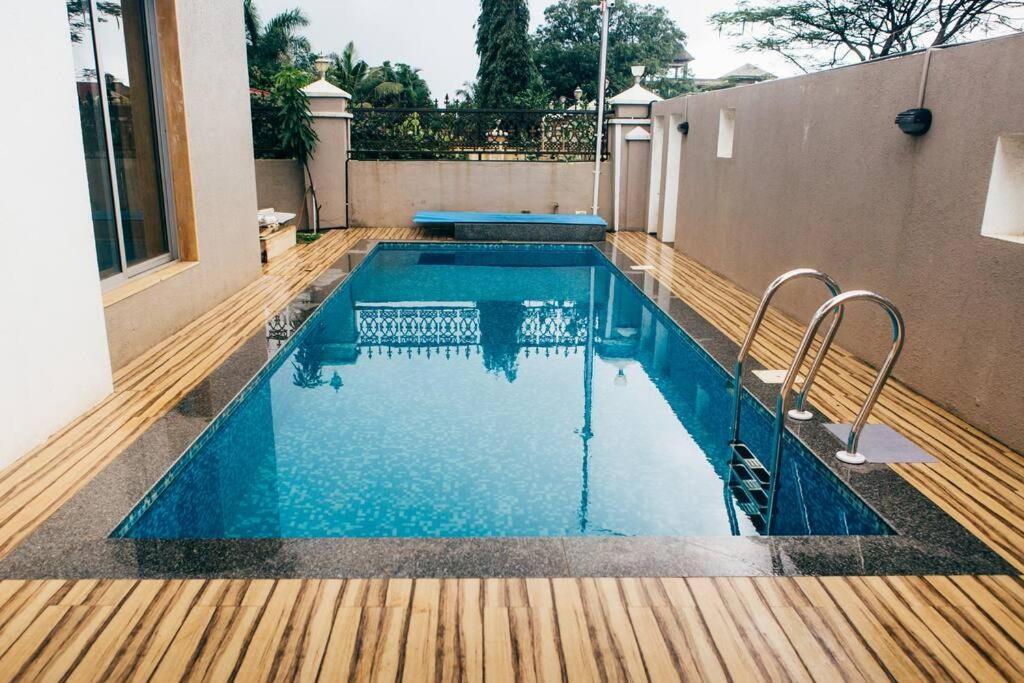 Unit 4 By Red Stone Villas Lonavala Luaran gambar