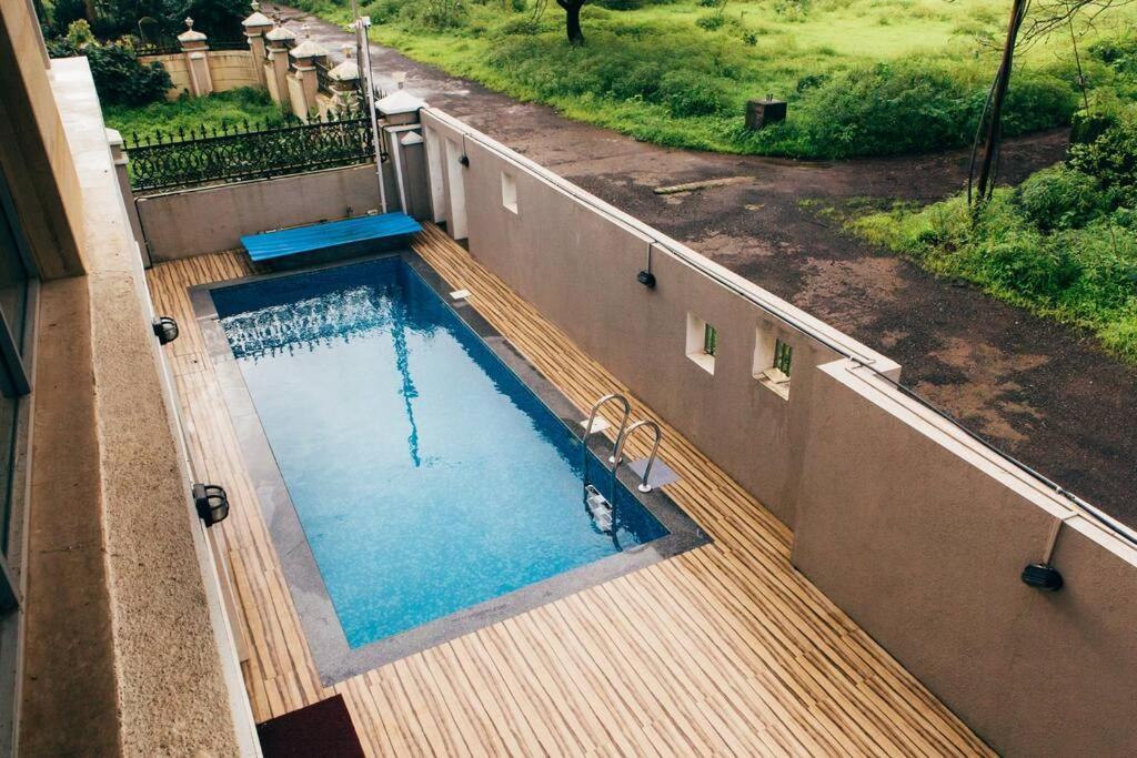 Unit 4 By Red Stone Villas Lonavala Luaran gambar