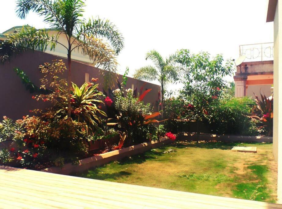 Unit 4 By Red Stone Villas Lonavala Luaran gambar