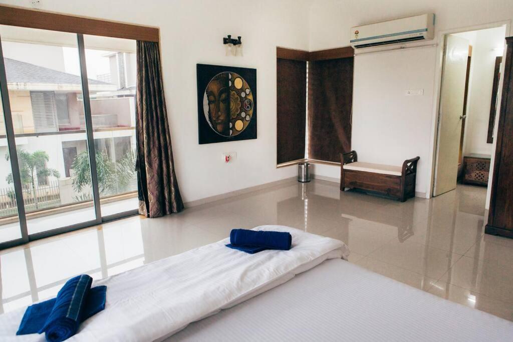 Unit 4 By Red Stone Villas Lonavala Luaran gambar