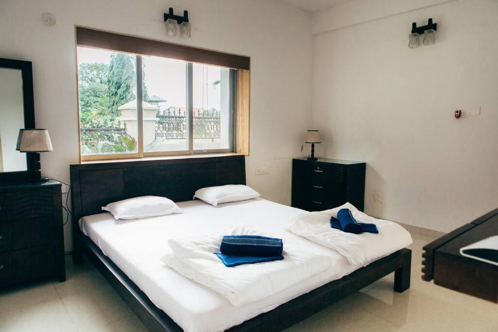Unit 4 By Red Stone Villas Lonavala Luaran gambar